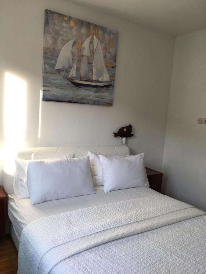 Apartment Marina Комижа Екстер'єр фото