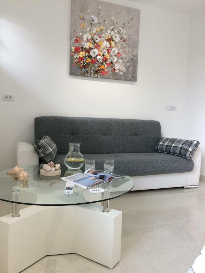 Apartment Marina Комижа Екстер'єр фото
