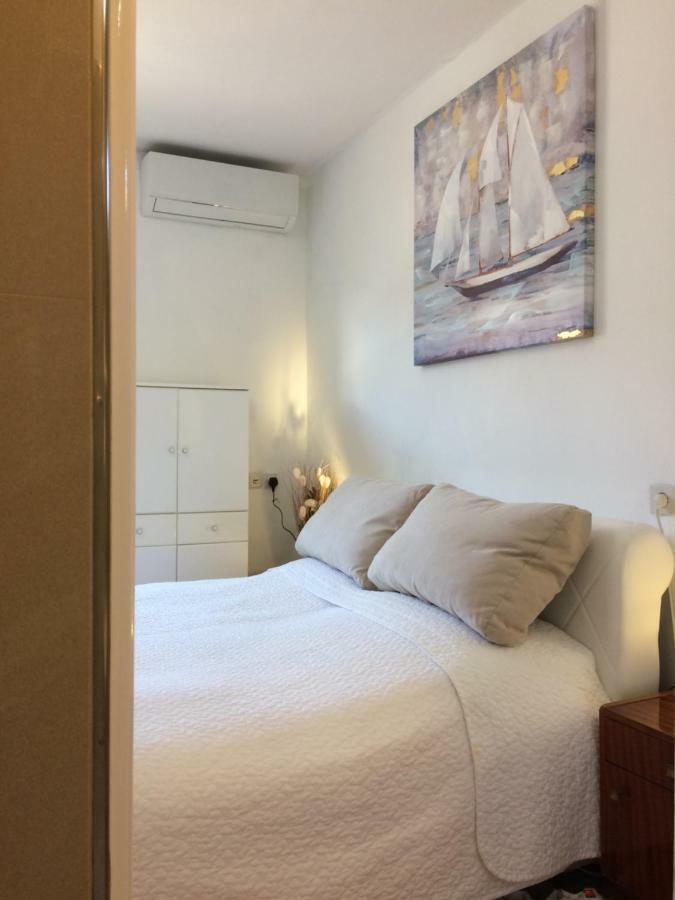 Apartment Marina Комижа Екстер'єр фото