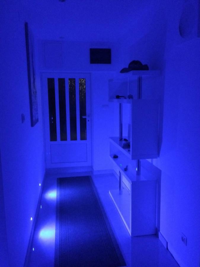 Apartment Marina Комижа Екстер'єр фото